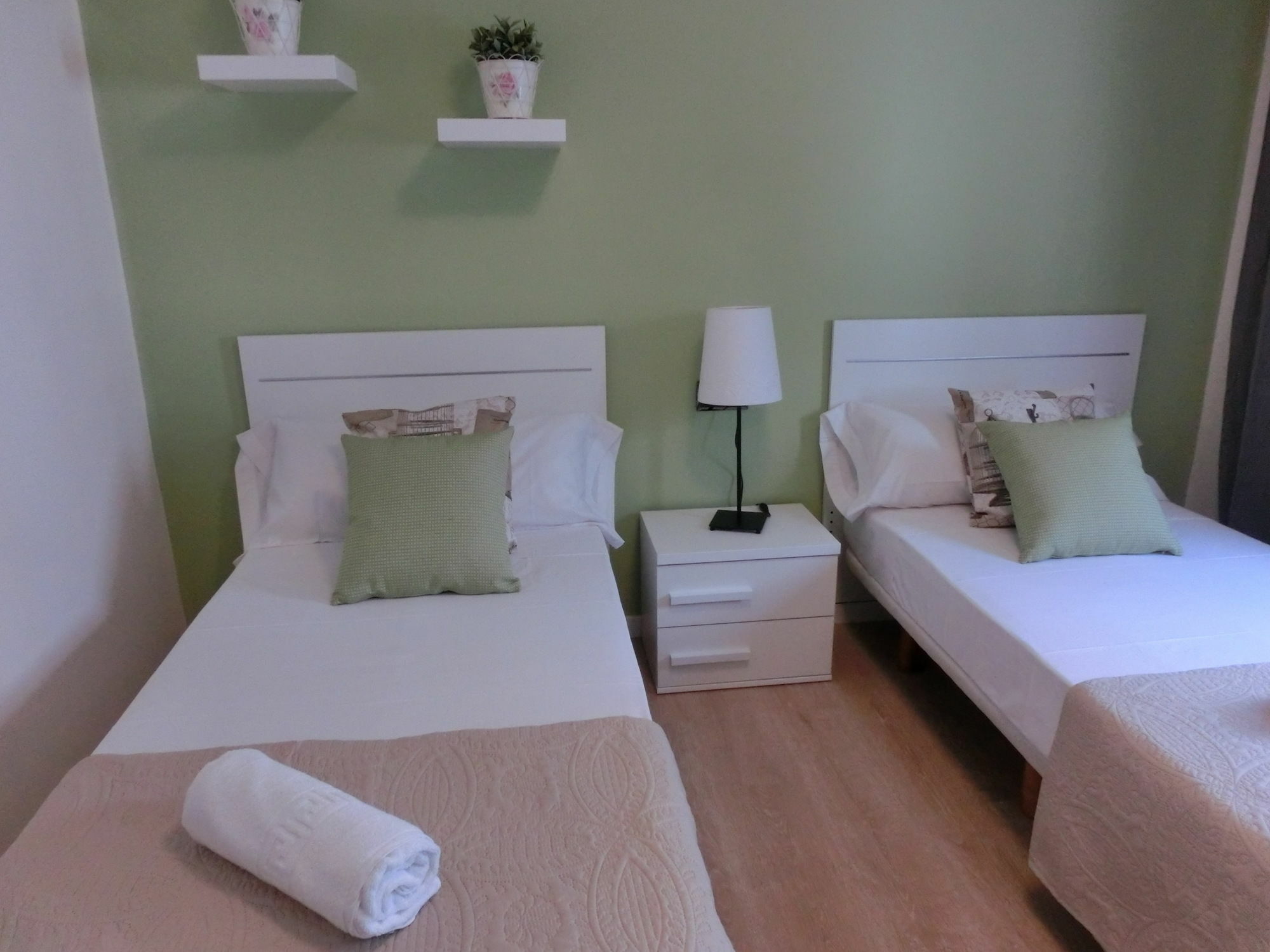 Total Valencia Joaquin Sorolla Apartment Bagian luar foto